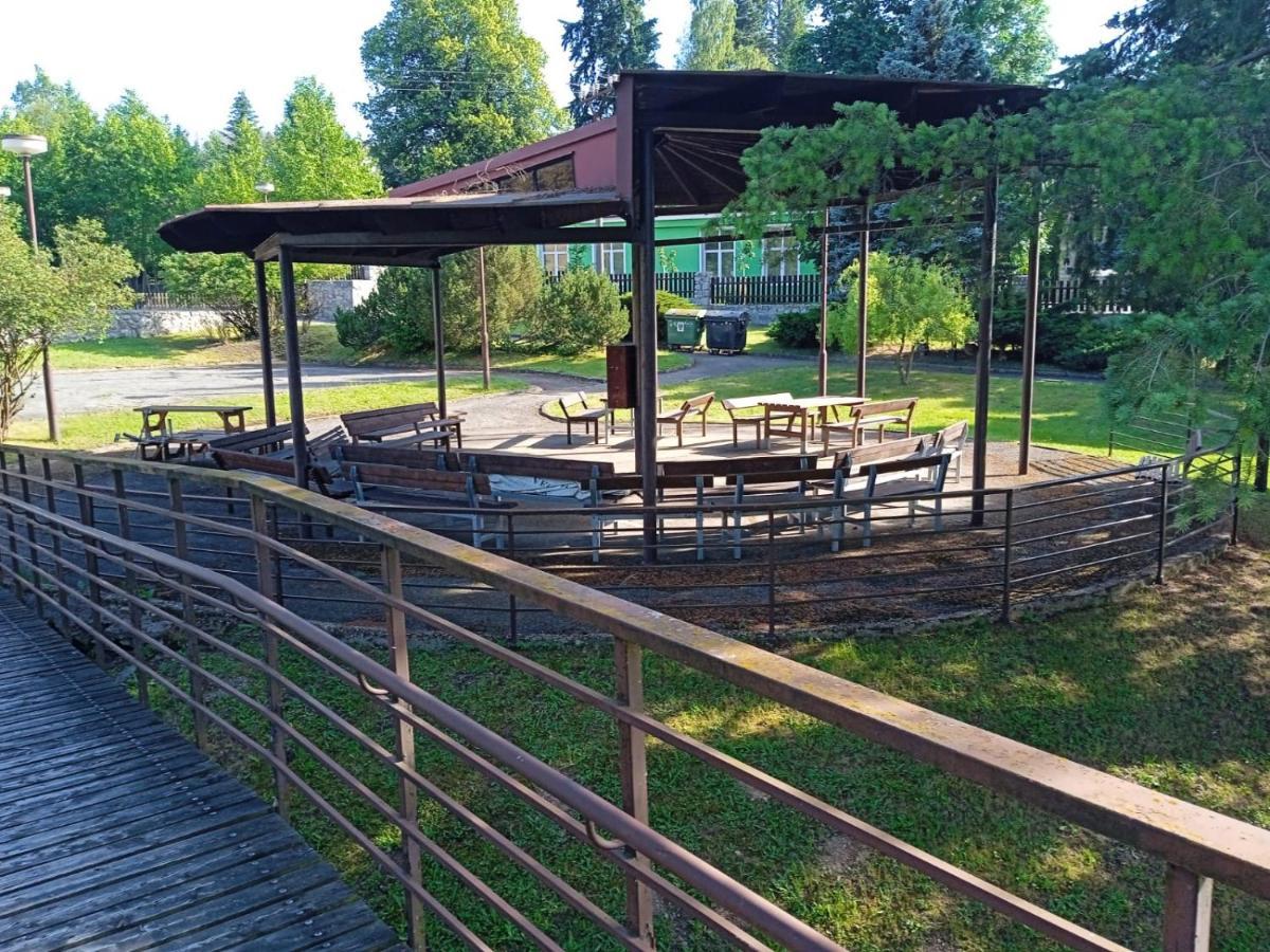 הודונין Hotel Forestyma מראה חיצוני תמונה